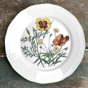 Bareuther Waldsassen white floral salad plate Bavaria Germany 252